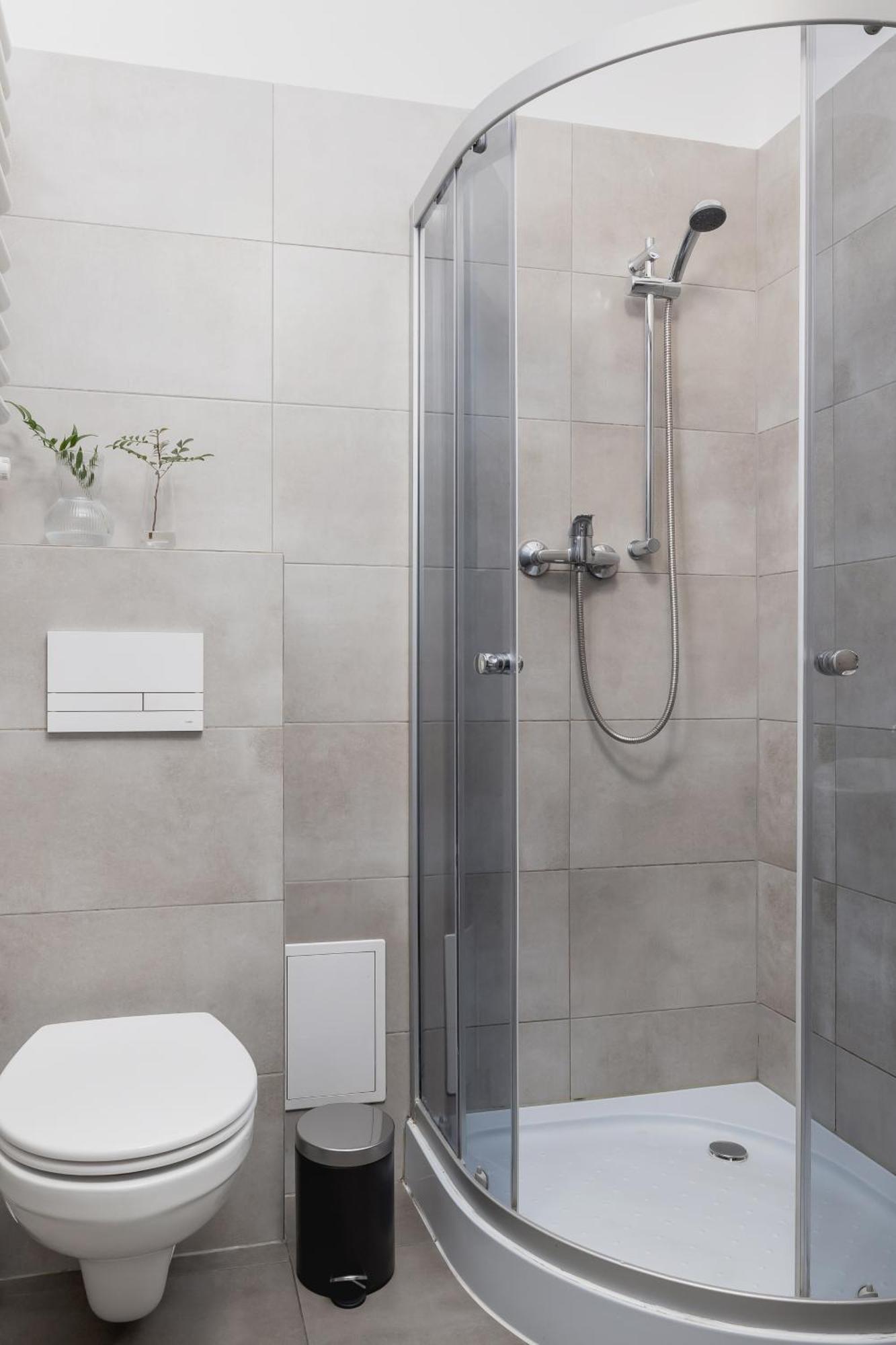 קרקוב 1-Bedroom Apartment With Balcony - Dluga 65 מראה חיצוני תמונה